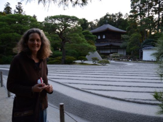 japan11-02-40 japan11-02-40