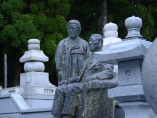 japan11-05-40 japan11-05-40