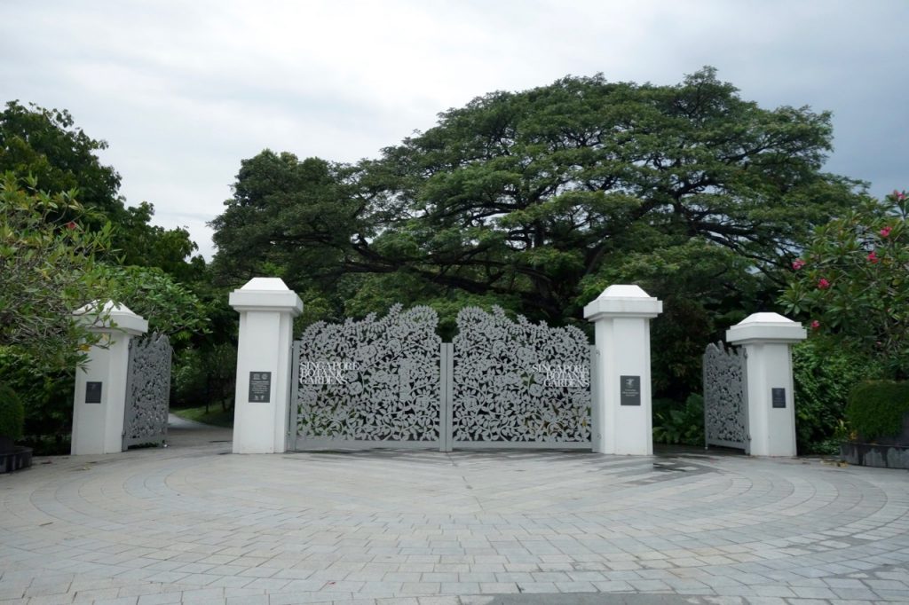 SIN-04 - 13 SIN-04 - 13