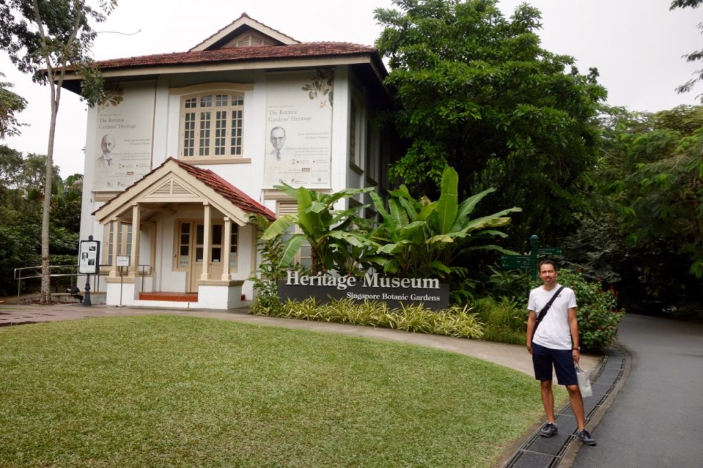 SIN-04 - 15 SIN-04 - 15