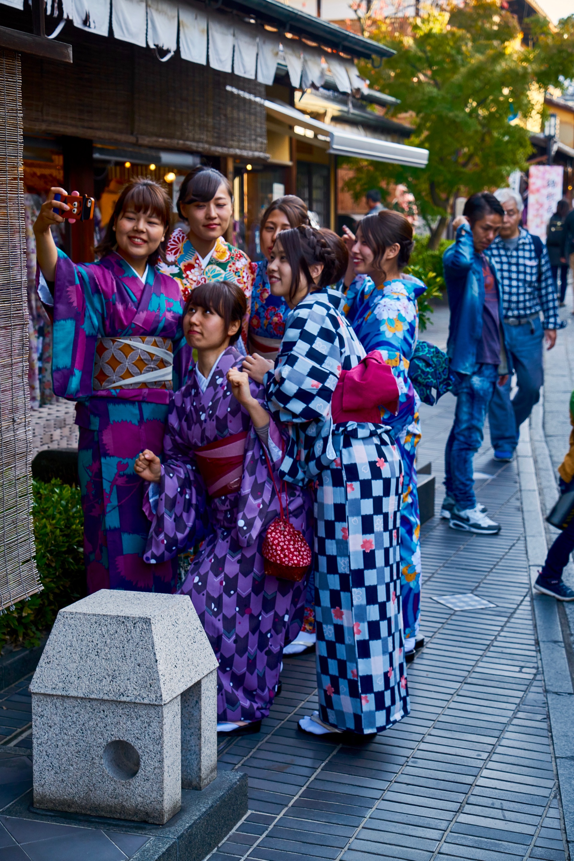 JAPAN-2016-02-105 JAPAN-2016-02-105