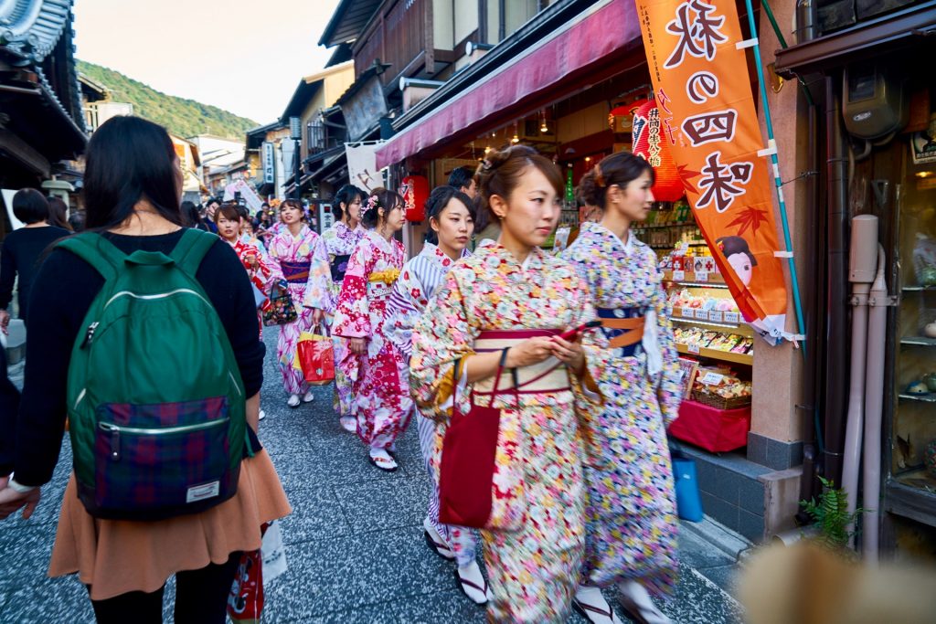 JAPAN-2016-02-113 JAPAN-2016-02-113