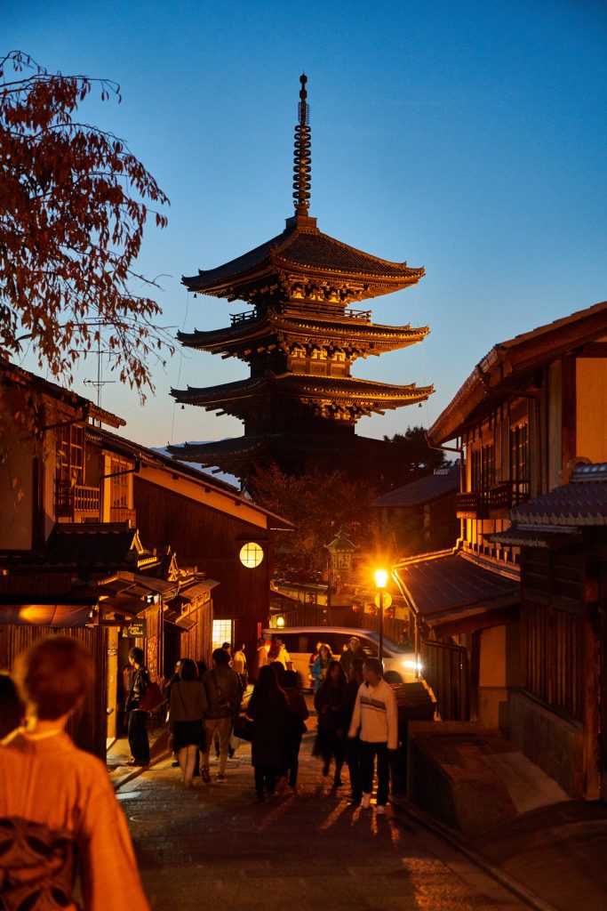 JAPAN-2016-02-158 JAPAN-2016-02-158