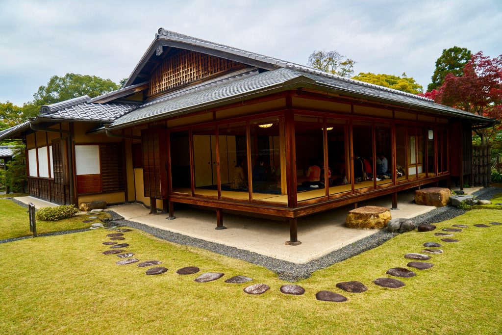 JAPAN-2016-04-063 JAPAN-2016-04-063