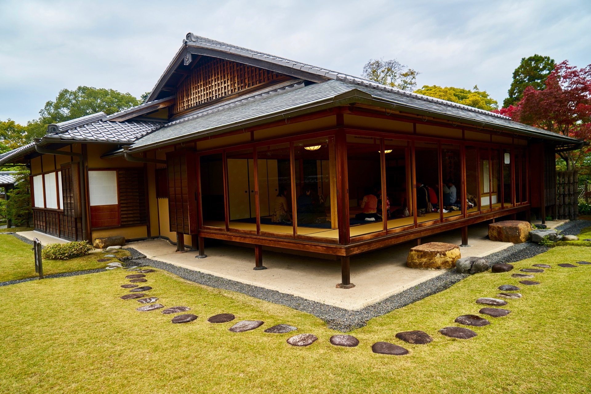 JAPAN-2016-04-063 JAPAN-2016-04-063