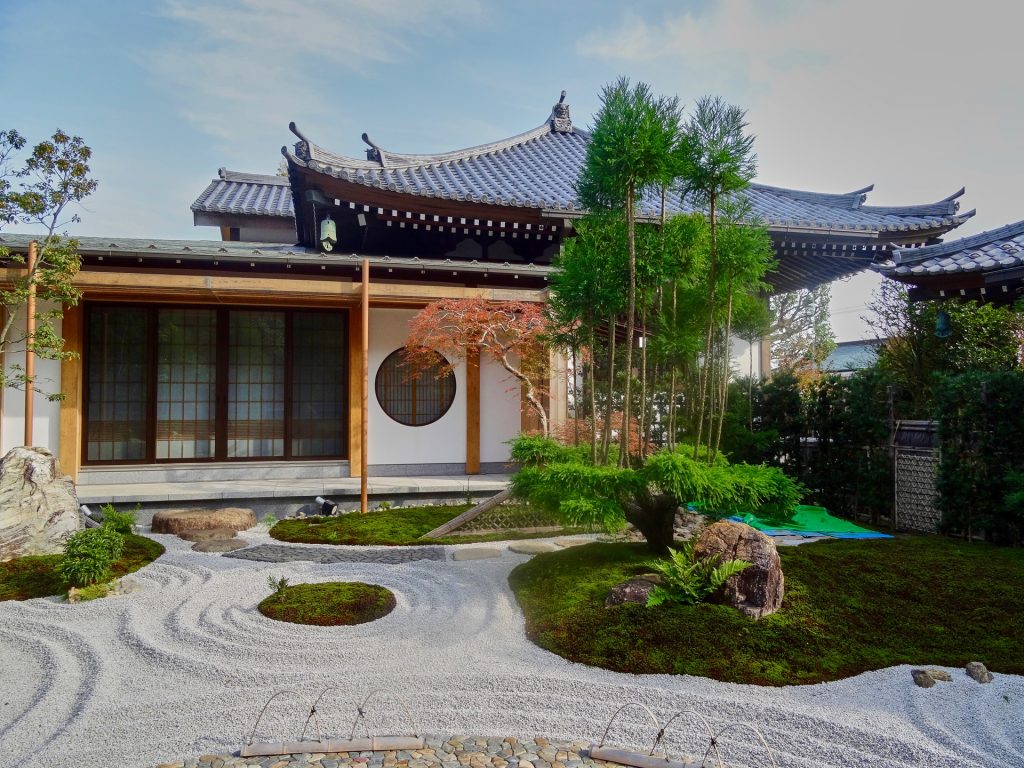 JAPAN-2016-07-050 JAPAN-2016-07-050