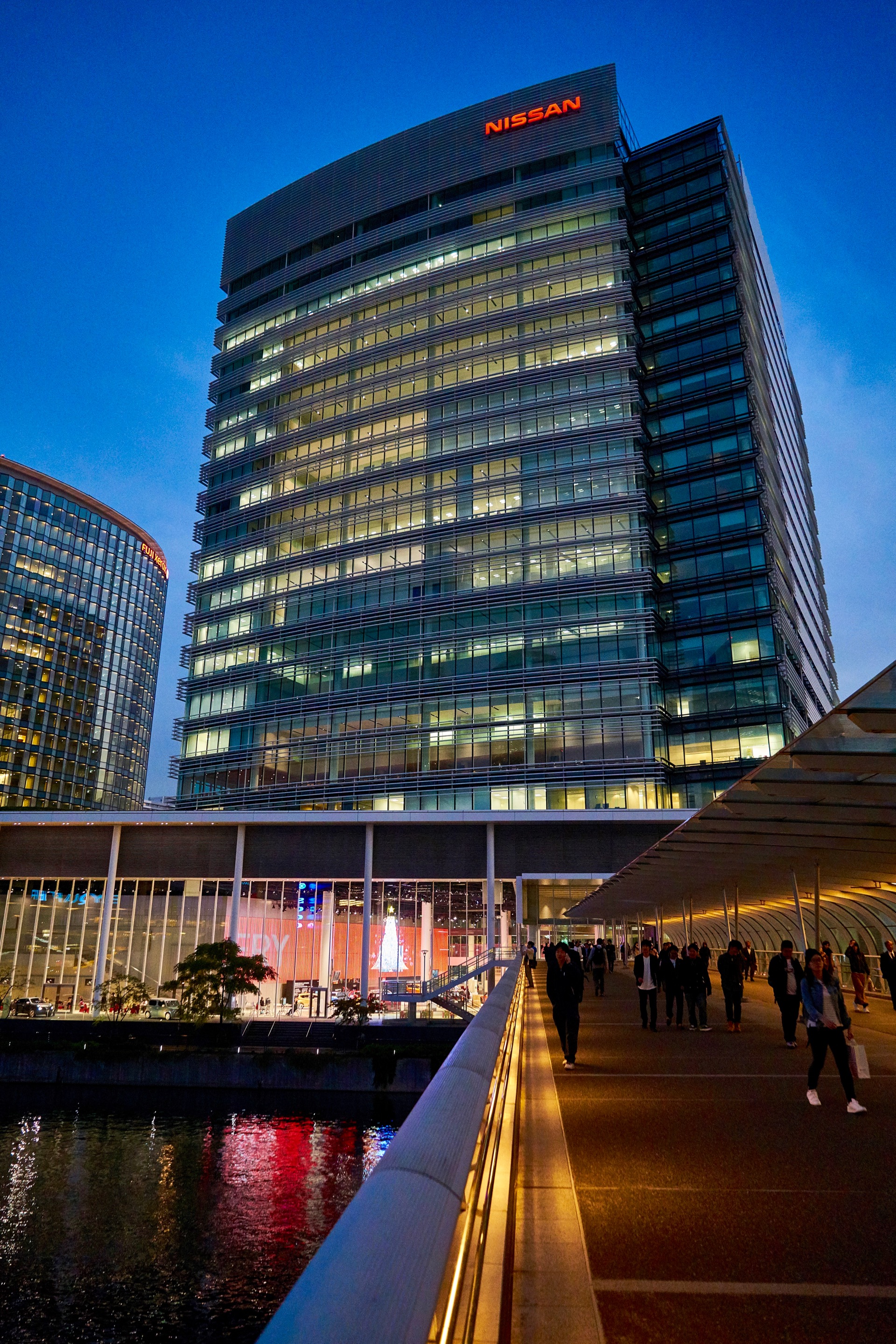 JAPAN-2016-07-101 JAPAN-2016-07-101