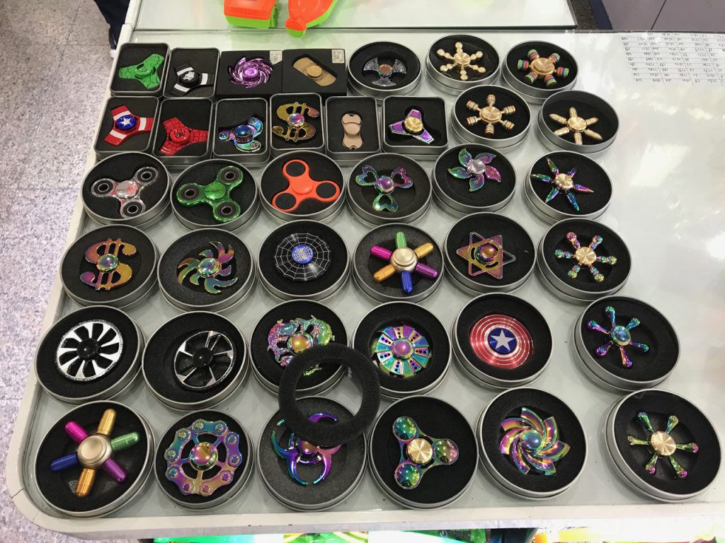 CHINA-2017-03-105 CHINA-2017-03-105