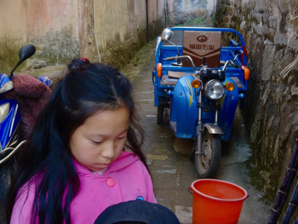 CHINA-2017-16-126 CHINA-2017-16-126