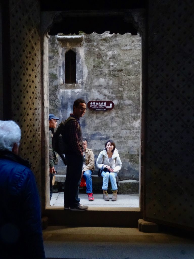 CHINA-2017-16-172 CHINA-2017-16-172