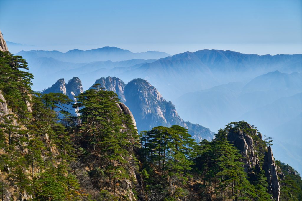 CHINA-2017-17-075 CHINA-2017-17-075