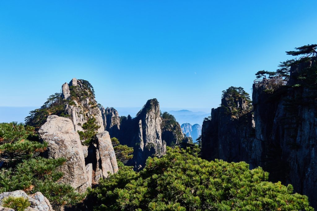 CHINA-2017-17-096 CHINA-2017-17-096