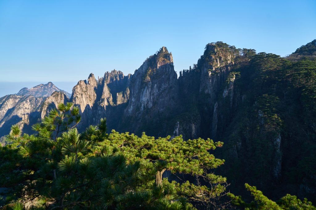 CHINA-2017-17-105 CHINA-2017-17-105