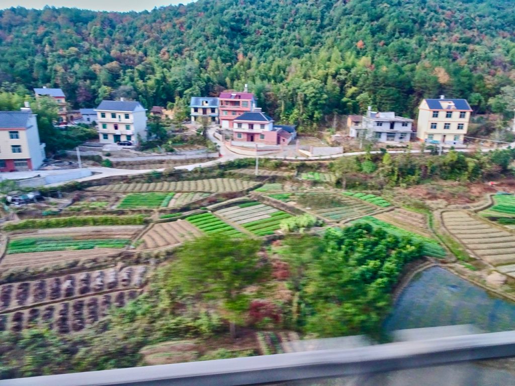 CHINA-2017-18-039 CHINA-2017-18-039