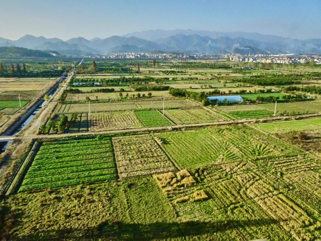 CHINA-2017-18-057 CHINA-2017-18-057
